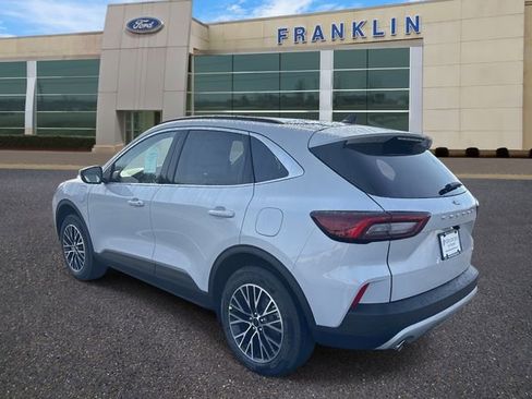 New 2026 Ford Escape SE image 5