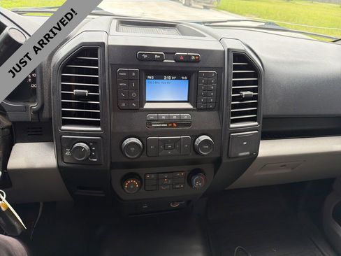 Used 2020 Ford F150 XL w/ Equipment Group 101A Mid AWD/4WD image 12