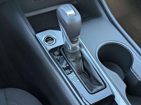 Certified 2025 Nissan Altima 2.5 S FWD image 20