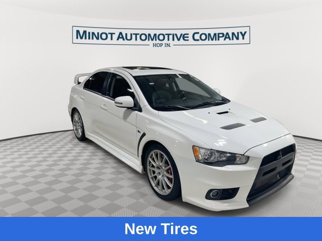 Used 2015 Mitsubishi Lancer Evolution GSR AWD/4WD image 2