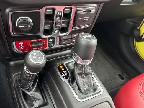Used 2024 Jeep Wrangler Unlimited Rubicon 392 AWD/4WD image 24