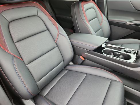 New 2026 Chevrolet Equinox RS w/ Convenience Package III AWD/4WD image 12