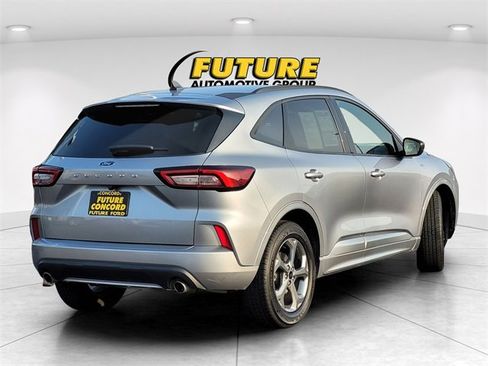 Used 2023 Ford Escape ST-Line image 7