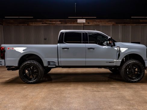 Used 2026 Ford F250 King Ranch w/ Chrome Package image 11