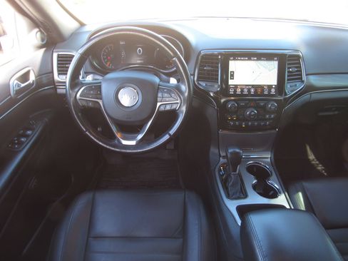 Used 2021 Jeep Grand Cherokee Limited X image 18