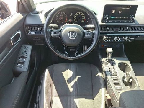Used 2025 Honda Civic Sport image 11