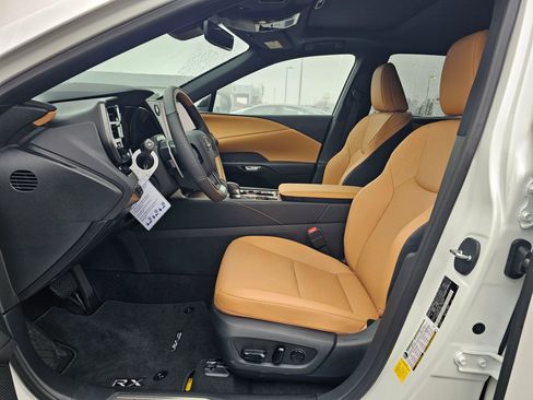 Used 2026 Lexus RX 350h w/ Convenience Package image 19