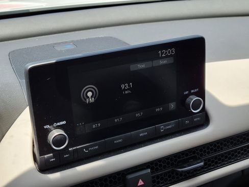 Certified 2024 Honda HR-V LX image 19