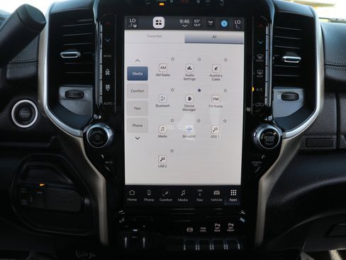 Used 2024 RAM 2500 Laramie w/ Safety Group image 21