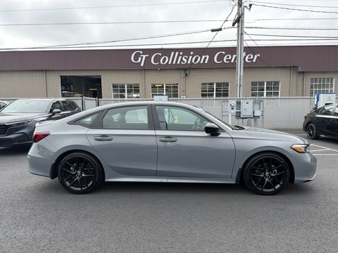 Used 2026 Honda Civic Sport image 2