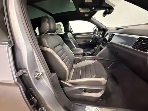 Used 2023 Volkswagen Atlas Cross Sport SEL Premium R-Line image 13