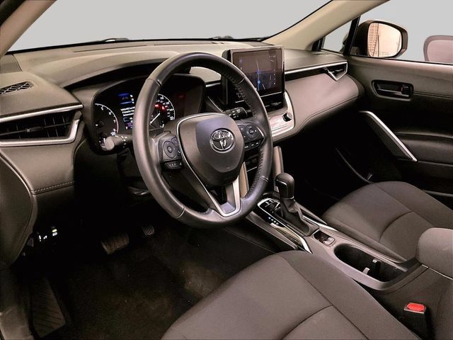 Used 2023 Toyota Corolla Cross LE AWD/4WD image 12