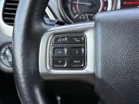 Used 2017 Dodge Journey Crossroad w/ Popular Equipment Group FWD image 15
