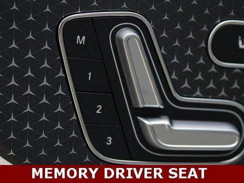 New 2025 Mercedes-Benz GLA 250 4MATIC image 16