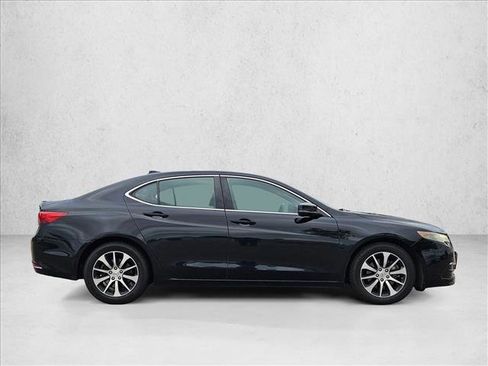 Used 2016 Acura TLX FWD image 4