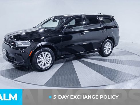 Used 2025 Dodge Durango GT RWD image 3