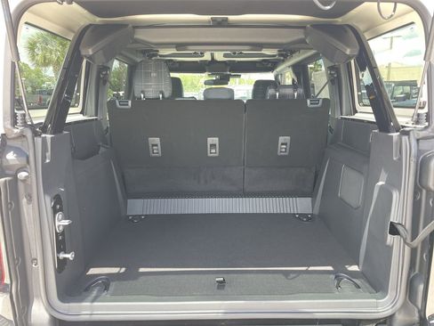 New 2026 Ford Bronco Heritage Edition AWD/4WD image 9