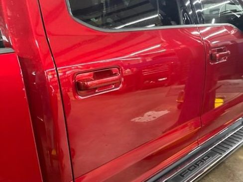 Used 2022 Ford F250 Lariat w/ Lariat Value Package AWD/4WD image 36
