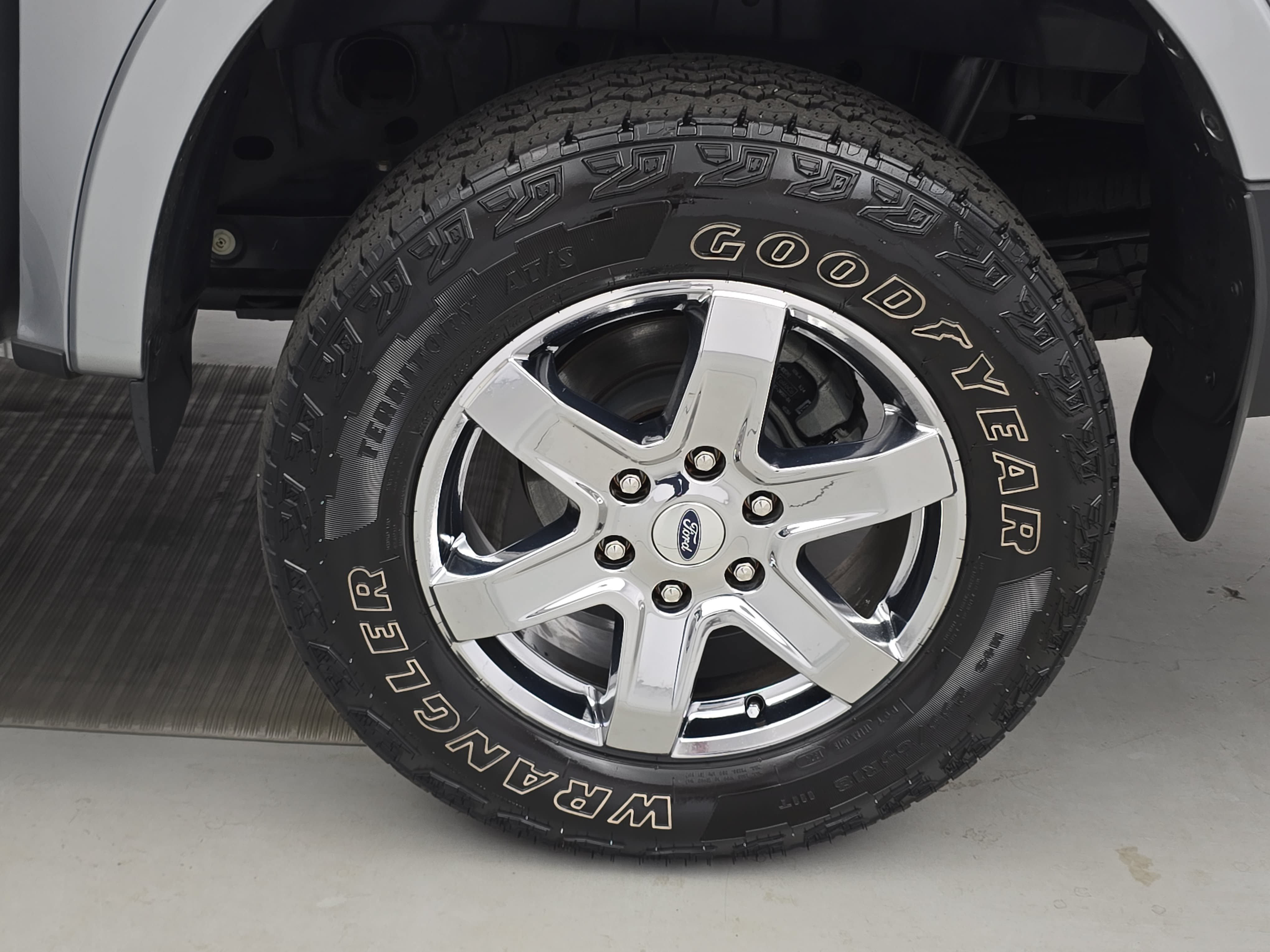 Used 2024 Ford Ranger Lariat w/ FX4 Off-Road Package AWD/4WD image 32