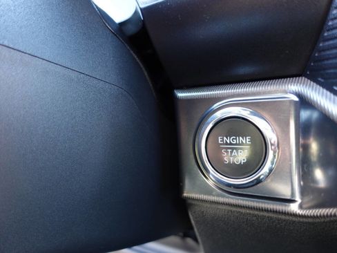 Used 2024 Ford F150 Lariat w/ Equipment Group 502A High image 55