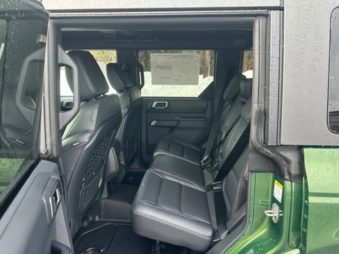 New 2025 Ford Bronco Big Bend w/ Black Diamond Package image 8