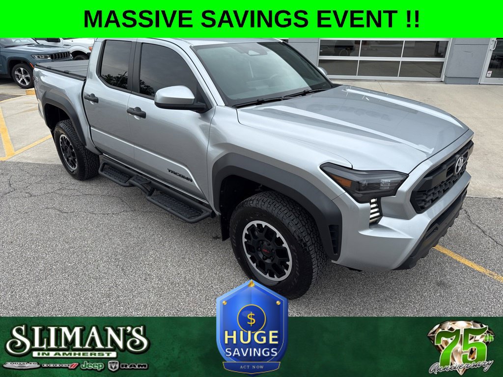 Used 2024 Toyota Tacoma TRD Off-Road AWD/4WD image 1