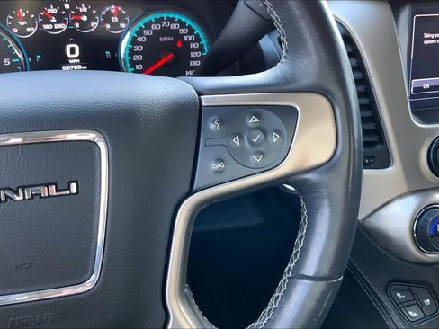 Used 2019 GMC Yukon XL Denali w/ Denali Ultimate Package image 24