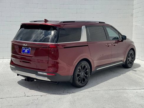 Used 2023 Kia Carnival SX Prestige FWD image 14
