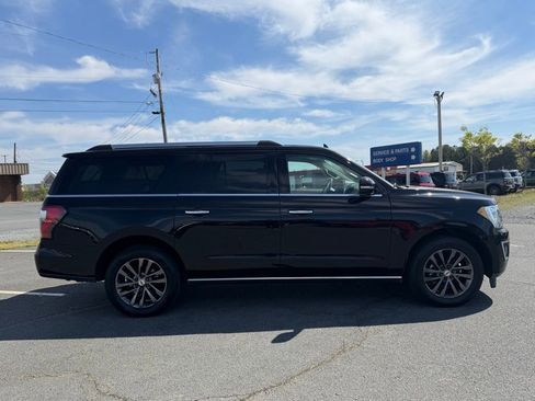 Used 2020 Ford Expedition Max Limited image 2