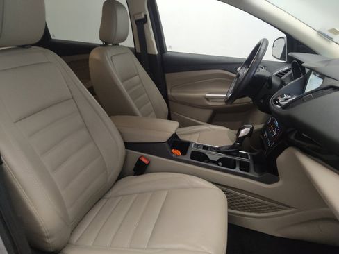 Used 2019 Ford Escape Titanium AWD/4WD image 21