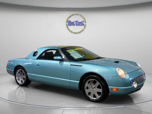 Used 2002 Ford Thunderbird Deluxe image 15