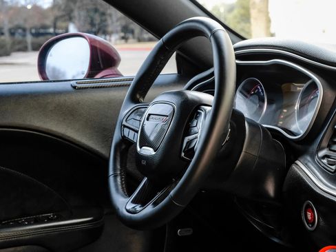 Used 2018 Dodge Challenger SXT Plus image 14