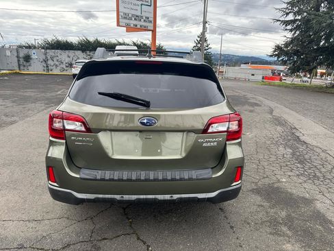 Used 2017 Subaru Outback 2.5i Limited image 10