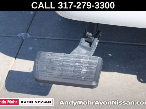 Used 2017 RAM 2500 Laramie w/ Sport Appearance Group AWD/4WD image 10