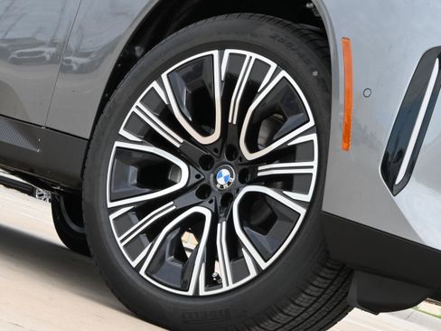 New 2026 BMW X3 xDrive30i w/ Convenience Package AWD/4WD image 9