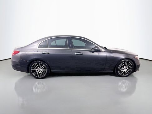Used 2022 Mercedes-Benz C 300 4MATIC Sedan image 11