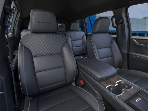 New 2025 GMC Acadia Denali w/ Super Cruise Package image 24