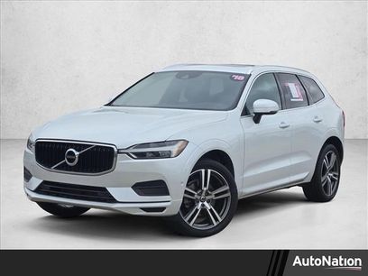 Used 2018 Volvo XC60 T5 Momentum w/ Vision Package