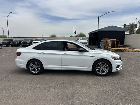 Used 2021 Volkswagen Jetta S image 5