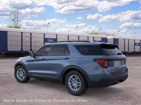 New 2026 Ford Explorer Active AWD/4WD image 4