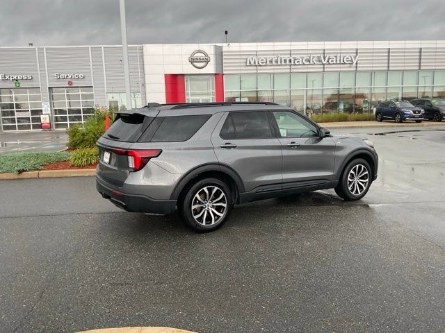 Used 2026 Ford Explorer ST-Line AWD/4WD image 6