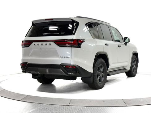 New 2025 Lexus LX 700h Overtrail image 13