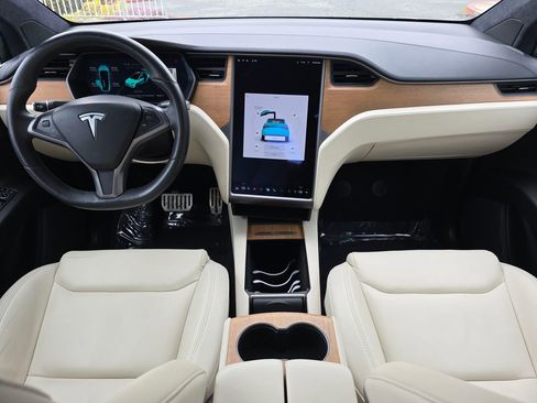 Used 2021 Tesla Model X Performance AWD/4WD image 17