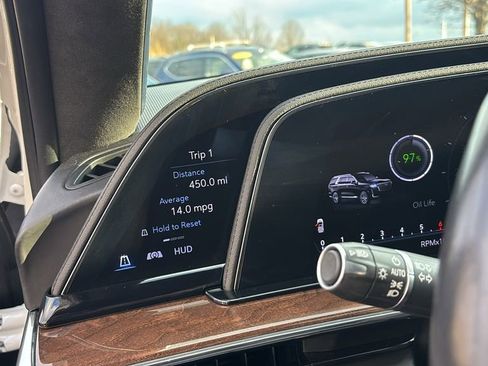 Used 2022 Cadillac Escalade ESV Sport Platinum w/ Heavy-Duty Trailer Package image 16