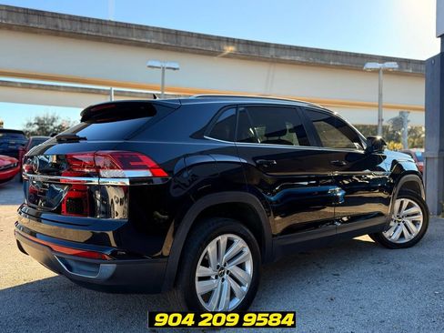 Used 2021 Volkswagen Atlas Cross Sport SE FWD image 7