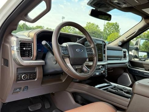 Used 2025 Ford F250 King Ranch AWD/4WD image 16