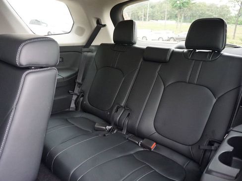 Used 2024 Honda Pilot Elite image 19