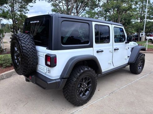 Used 2026 Jeep Wrangler Unlimited Sport AWD/4WD image 7