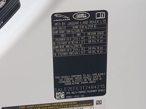 Certified 2026 Land Rover Defender 110 X-Dynamic SE AWD/4WD image 39