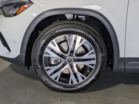 Certified 2025 Mercedes-Benz GLA 250 4MATIC image 22